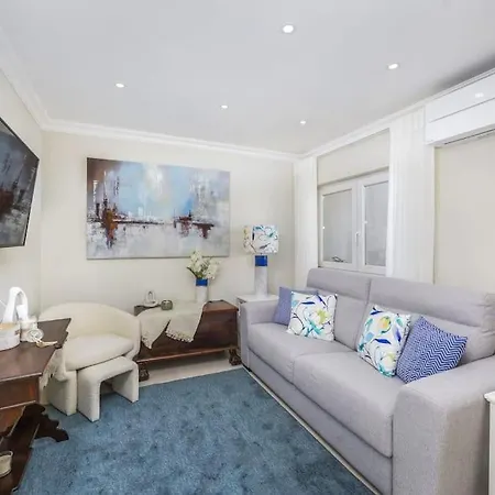 Stunning 2-bedroom Retreat In Vale Do Lobo Βίλα