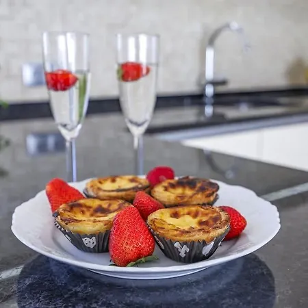 Stunning 2-bedroom Retreat In Vale Do Lobo *