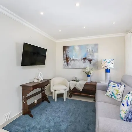 Βίλα Stunning 2-bedroom Retreat In Vale Do Lobo Almancil