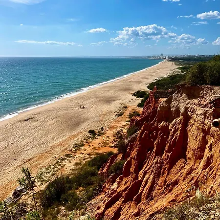 Stunning 2-bedroom Retreat In Vale Do Lobo 别墅 *
